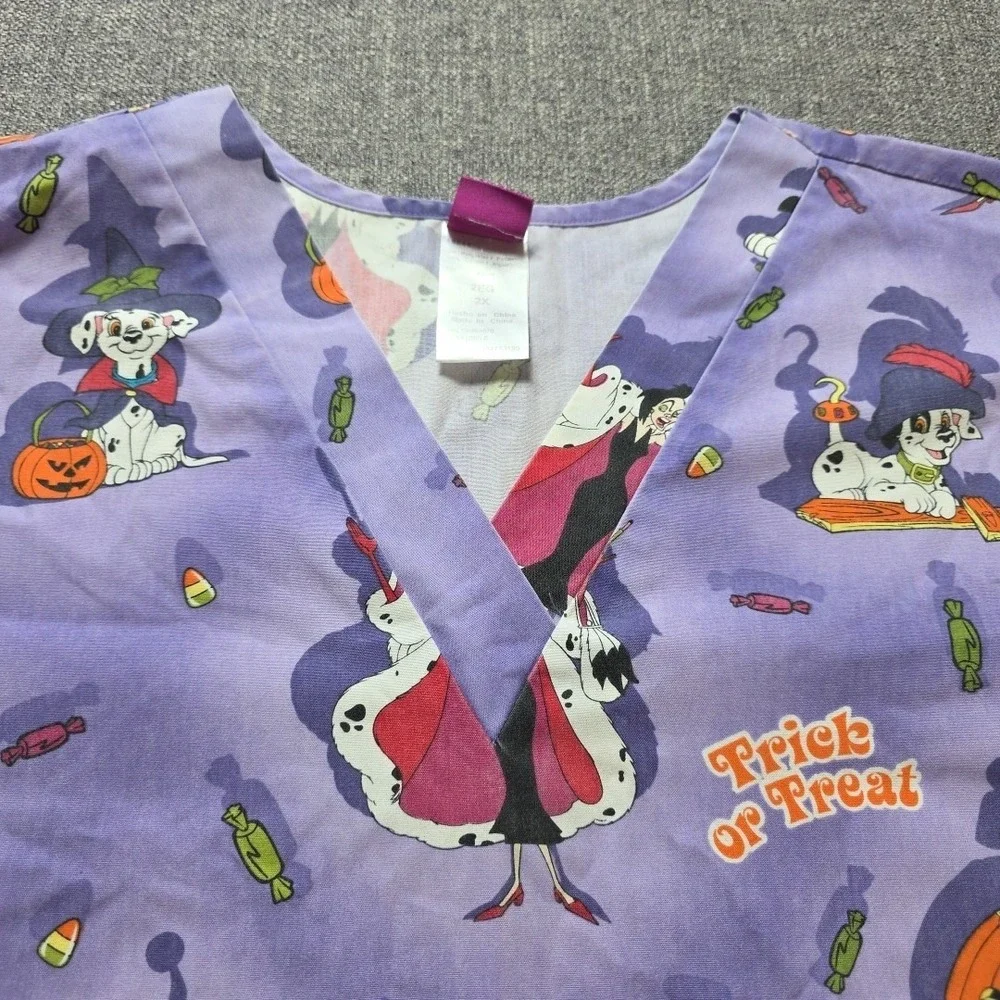 Disney Women's Scrub Top 2XHalloween Trick Treat 101 Dalmations Purple Tie